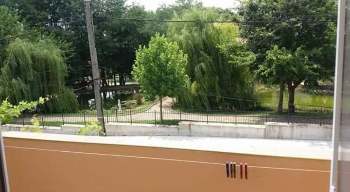 Къща За Гости Дани 2 Hotel Şabla Exterior foto